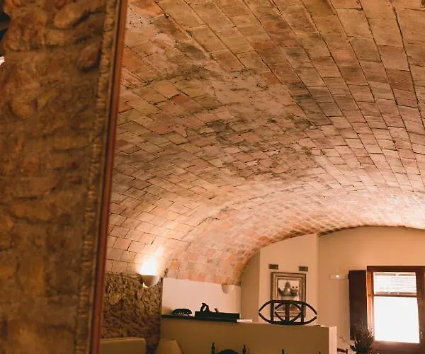 Sagué,pals Casa vacanze *